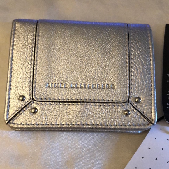 Aimee Kestenberg Spirit Pebbled Leather Bifold Wallet Silver Pebble Metallic NWT - Picture 3 of 15